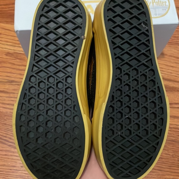 Harry Potter Vans - Picture 3 of 5